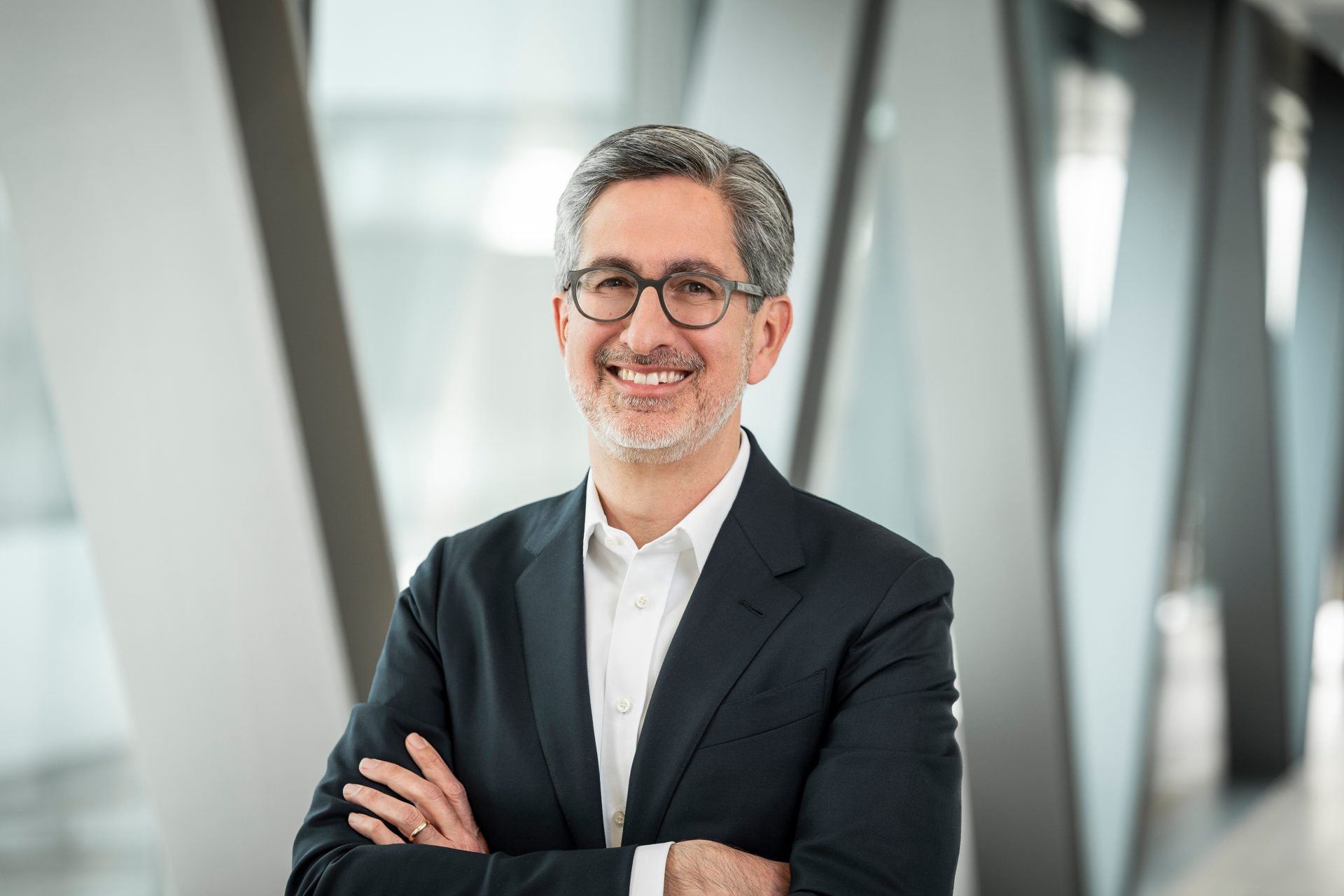 Dr. Christoph Loos